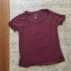LAST CHANCE AEO t shirt